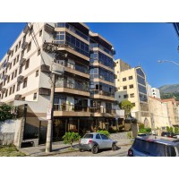 Apartamento em Teresópolis com Vista Lateral para o Dedo de Deus